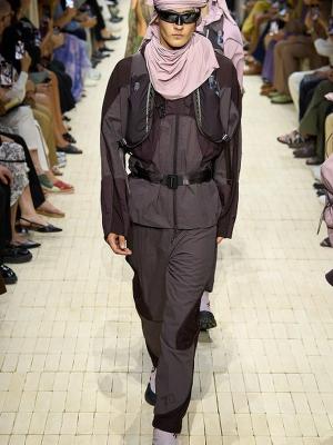 Коллекция Emporio Armani Menswear весна-лето 2026 (107887-emporio- armani-ss-04.jpg)
